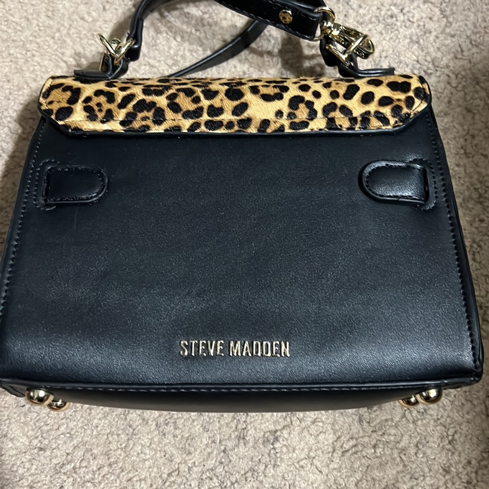 Purse - Picture 2 of 5